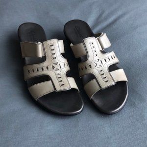 clarks bendables sandals black
